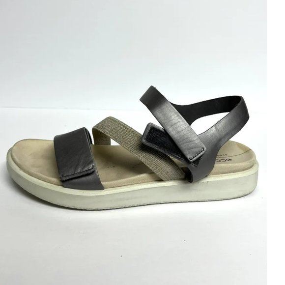 ECCO Womens Flowt Sandal Metallic EU41 M US10